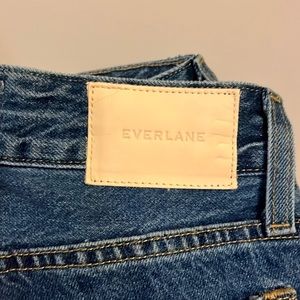 Everlane 90s cheeky straight Jean